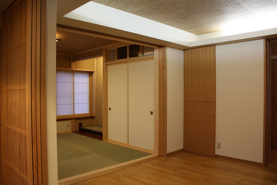 木のぬくもりが温かく、ゆったりとした時間がすごせそうです