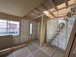 【ＺＥＲＯ-ＣＵＢＥ】断熱材について
